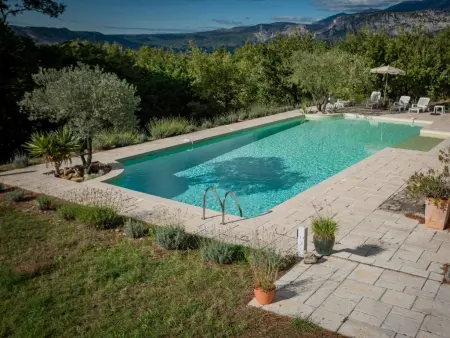 La porteuse deau, Villa avec vue panoramique et grande piscine - Photo 5