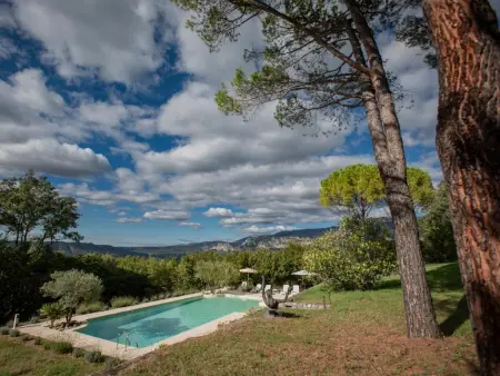 La porteuse deau, Villa avec vue panoramique et grande piscine - Photo 7