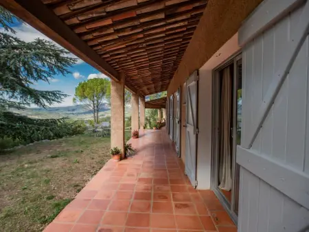La porteuse deau, Villa avec vue panoramique et grande piscine - Photo 21