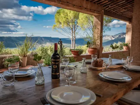 La porteuse deau, Villa avec vue panoramique et grande piscine - Photo 31