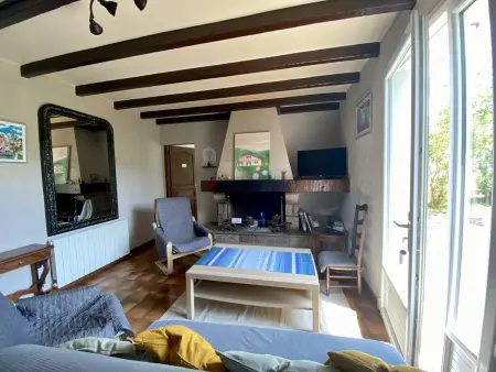 Maison spacieuse à Macaye, au calme, 6-8 pers, proche Cambo, animaux admis, jardin, internet WiFi - Photo 8