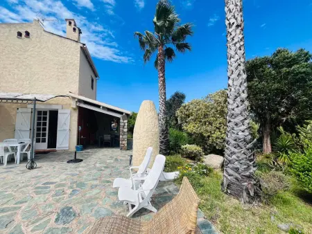 Villa 4 pièces à Calvi avec piscine, jardin et terrasses, à 1 km de la plage - Photo 16