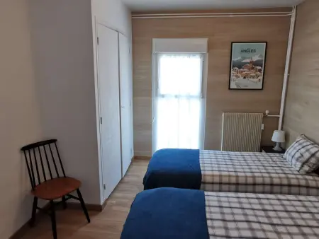 Appartement 4 pièces rénové avec terrasses et parking aux Angles - Photo 6