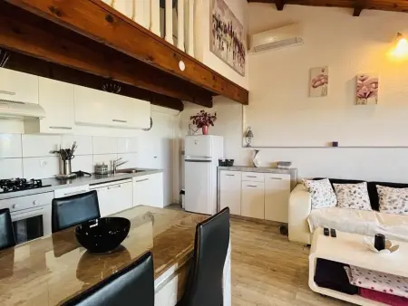 Appartement T3 avec terrasse, climatisation et parking - Lumio - Photo 15