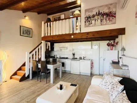 Appartement T3 avec terrasse, climatisation et parking - Lumio - Photo 19