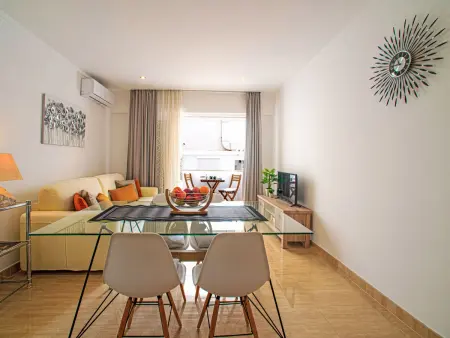 Seaside Getaways, Appartement 3 personnes à Armação de Pêra - Photo 1