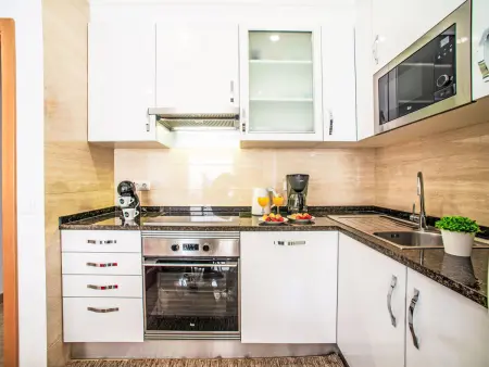 Seaside Getaways, Appartement 3 personnes à Armação de Pêra - Photo 2