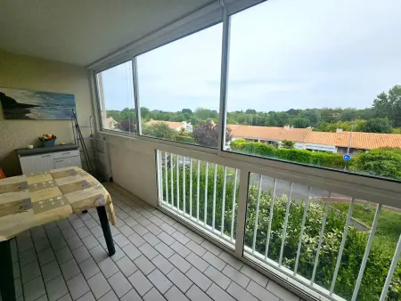 Appartement 2 pièces avec piscine à 5 min de la plage de Pontaillac, parking résidentiel, balcon fermé - Photo 3