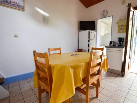 Maison pour 6 à La Palmyre avec terrasse et parking - Photo 8