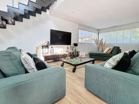 Villa moderne, 5 chambres, piscine privée, climatisation - 10 pers, Baho. - Photo 4