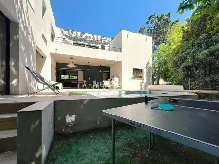 Villa moderne, 5 chambres, piscine privée, climatisation - 10 pers, Baho. - Photo 31