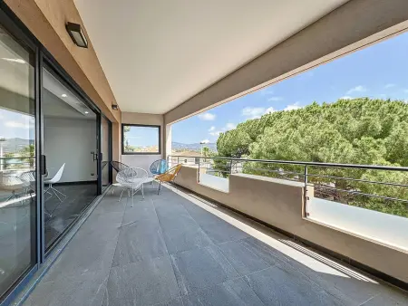 Appartement de standing 100m de la plage - 2 chambres, climatisation, parking, WiFi - Photo 1