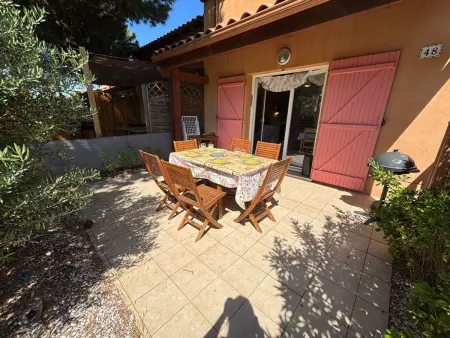 Villa 7 pers, Narbonne Plage à 400m, 3 ch, terrasses, parking, proche commerces et loisirs - Photo 1