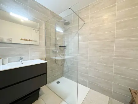 Appartement moderne à Propriano avec terrasse et parking - Photo 5