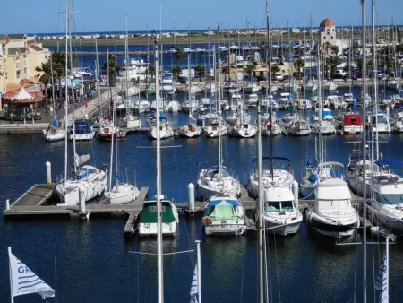 Location T2 Gruissan : Piscine, Parking, Clim, Proche Plage - Idéal Famille - Photo 13