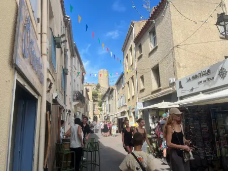 T2 RDC avec Terrasse, Piscine & Parking - Proche Vieux Village de Gruissan - Photo 13