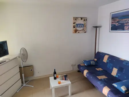 Gruissan: T2 Cabine, Piscine, Parking, Centre, 4/5 pers, Petit Budget - Photo 6