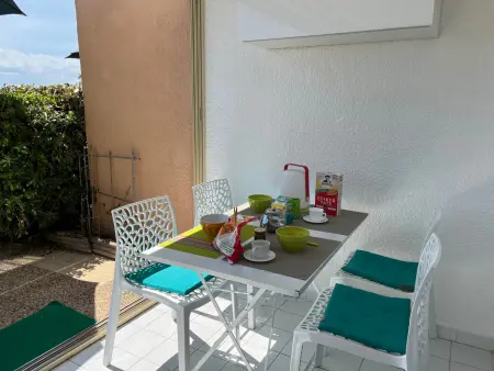 Direct Plage, Piscine et Parking - Confort Moderne pour 4 Pers - Photo 1