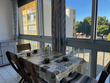 Appartement T2 moderne avec piscines, garage et proche plage - Gruissan - Photo 5