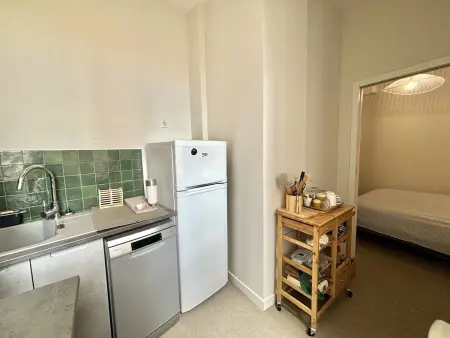 Appartement climatisé en centre-ville d'Ajaccio avec internet, proche des attractions et plage. - Photo 4