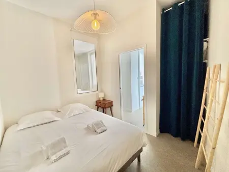 Appartement climatisé en centre-ville d'Ajaccio avec internet, proche des attractions et plage. - Photo 9