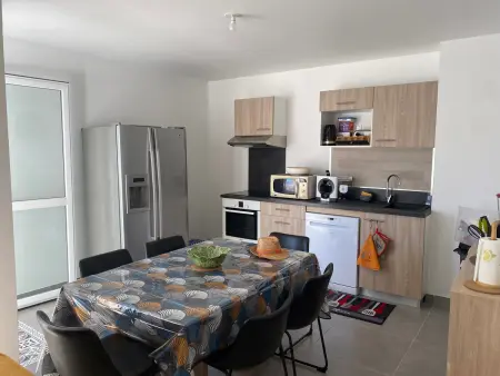 Duplex T4 Climatisé avec Terrasse, Parking et Plage à Proximité - Port Leucate, 8 Pers. - Photo 5