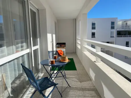 Duplex T4 Climatisé avec Terrasse, Parking et Plage à Proximité - Port Leucate, 8 Pers. - Photo 12