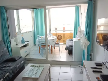 T2 Coquet 40m², Parking Sécurisé, Proche Plage - Photo 2