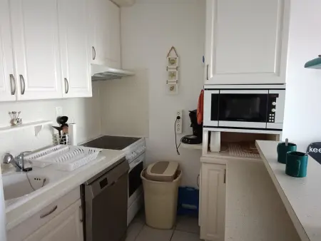 T2 Coquet 40m², Parking Sécurisé, Proche Plage - Photo 7