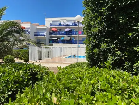 Studio Cabine à Port Leucate : 4 Pers, Piscine, Front de Mer, Terrasse, Parking - Photo 1