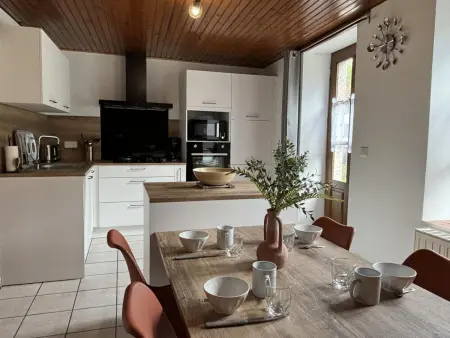Maison de charme avec SPA en montagne Bourbonnaise - Photo 10