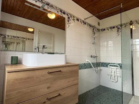 Maison de charme avec SPA en montagne Bourbonnaise - Photo 24