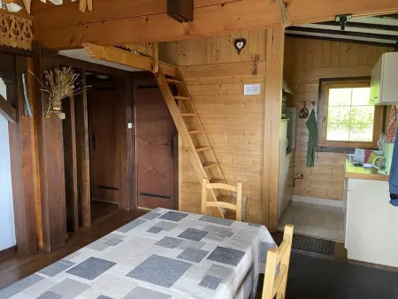 Chalet cosy à Crest-Voland – 6 personnes, cuisine équipée, salon TV, proche pistes et nature - Photo 3