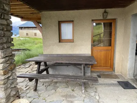 Chalet cosy à Crest-Voland – 6 personnes, cuisine équipée, salon TV, proche pistes et nature - Photo 12