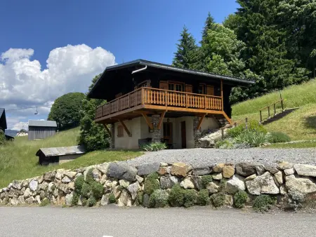 Chalet cosy à Crest-Voland – 6 personnes, cuisine équipée, salon TV, proche pistes et nature - Photo 16