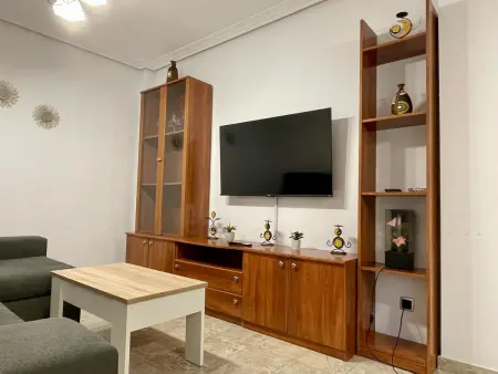 Maison luxueuse, 2 étages, à 300m du pont romain, près des sites touristiques et restaurants à Córdoba - Photo 3