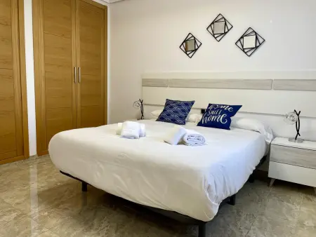 Maison luxueuse, 2 étages, à 300m du pont romain, près des sites touristiques et restaurants à Córdoba - Photo 23