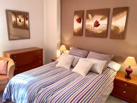 Appartement à Córdoba : Piscine, garage et quartier commerçant - Photo 3