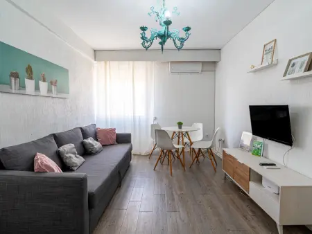 Charmant appartement proche vieille ville avec parking, services à proximité - Photo 3