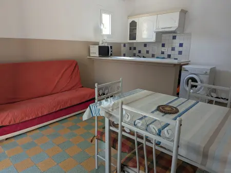 Port-la-Nouvelle : T2 proche plage, terrasse, parking, clim, BBQ, lave-linge, 4 pers, classé 2* - Photo 8