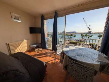 Appartement T4 proche plage et commerces, 80m2, 6 pers, lave-linge, TV - Photo 4