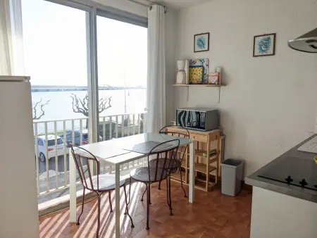 Appartement T4 proche plage et commerces, 80m2, 6 pers, lave-linge, TV - Photo 8