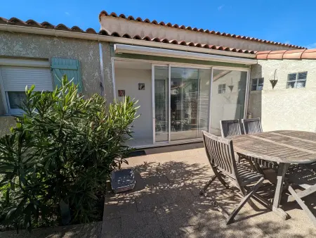 Villa T3 Spacieuse à Port-la-Nouvelle – Jardin, Parking, à 900m de la Plage, Chien Admis - Photo 1