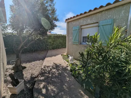 Villa T3 Spacieuse à Port-la-Nouvelle – Jardin, Parking, à 900m de la Plage, Chien Admis - Photo 12