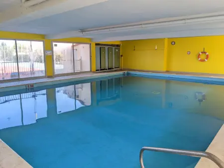 Bel appartement T2 climatisé avec piscine et parking à 250m de la plage - Photo 1