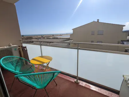Bel appartement T2 climatisé avec piscine et parking à 250m de la plage - Photo 2