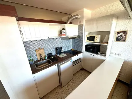Appartement 2 pièces 6 personnes avec balcon et parking à 50m de la plage - Photo 3