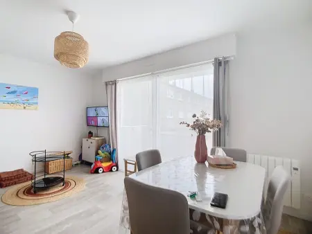 Appartement cosy pour 4, à 2 pas de la plage avec balcon ! - Photo 3
