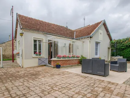 Charmante maisonnette avec jardin et animaux acceptés - Photo 17
