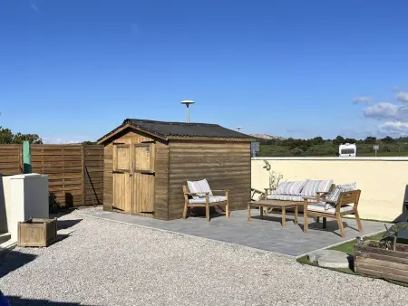 Pavillon Climatisé avec Jardin, Piscine Collective et Parking à 900m de la Plage - Photo 1